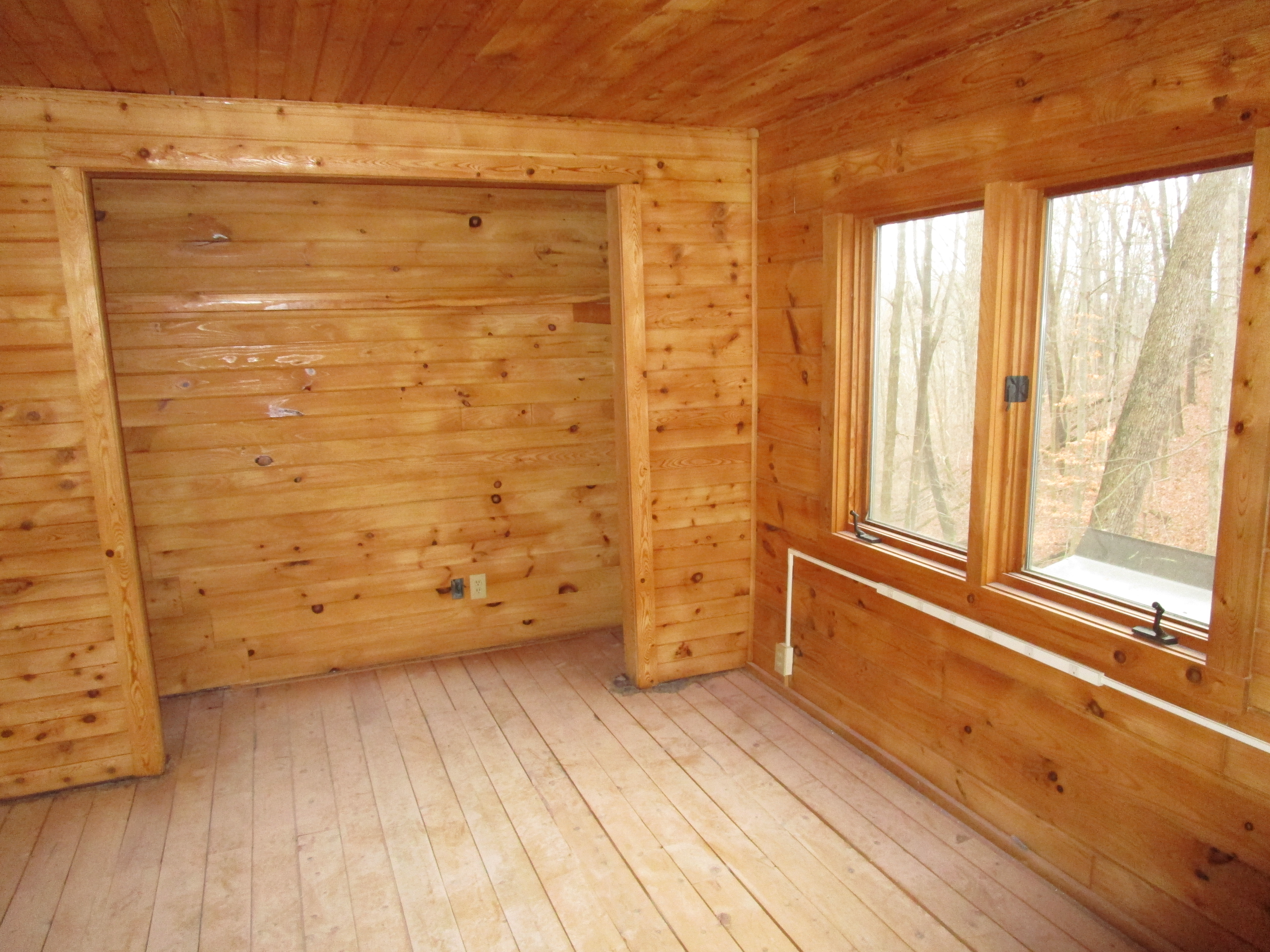 Keeping The Inside Of Your Log Home Looking Good